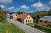 Prodej rodinného domu, 165 m2, k rekonstrukci, se schváleným stavebním projektem v Bratříkově, cena 1800000 CZK / objekt, nabízí 