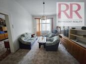 Pronájem prvorepublikové vily 5+1 v Plzni na Borech, lokalita Na Hvězdě, cena 20000 CZK / objekt / měsíc, nabízí 