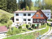 Prodáváme exkluzivně rodinný dům v o zastavěné ploše 220 m2, v Desné, cena 6900000 CZK / objekt, nabízí 