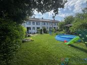 Pronájem rodinného domu 207 m2, pozemek 406 m2, cena 25000 CZK / objekt / měsíc, nabízí 