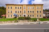 Prodej bývalé školní budovy, developerský projekt, cena 8790000 CZK / objekt, nabízí 